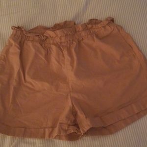 Uniqlo High Waist Paperbag shorts